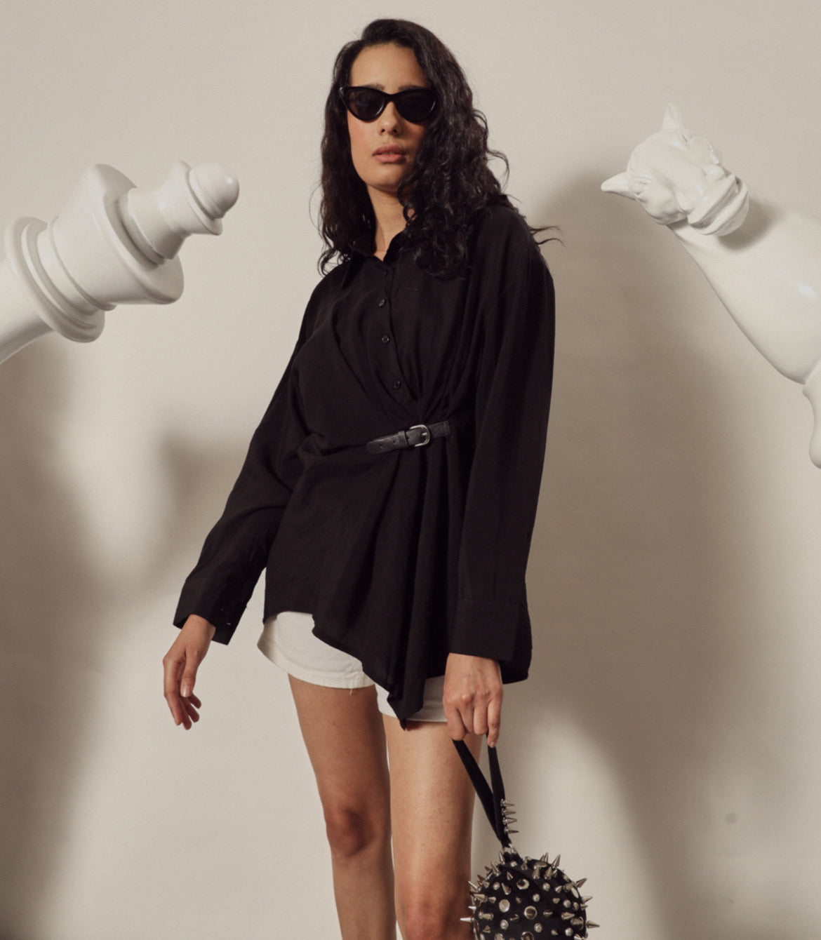 POPLIN BELT ME UP SHIRT IN BLACK
